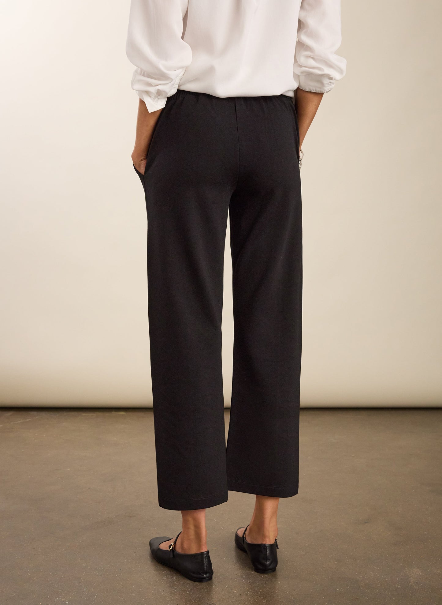 Ebru Ponte Straight Leg Crop Trousers
