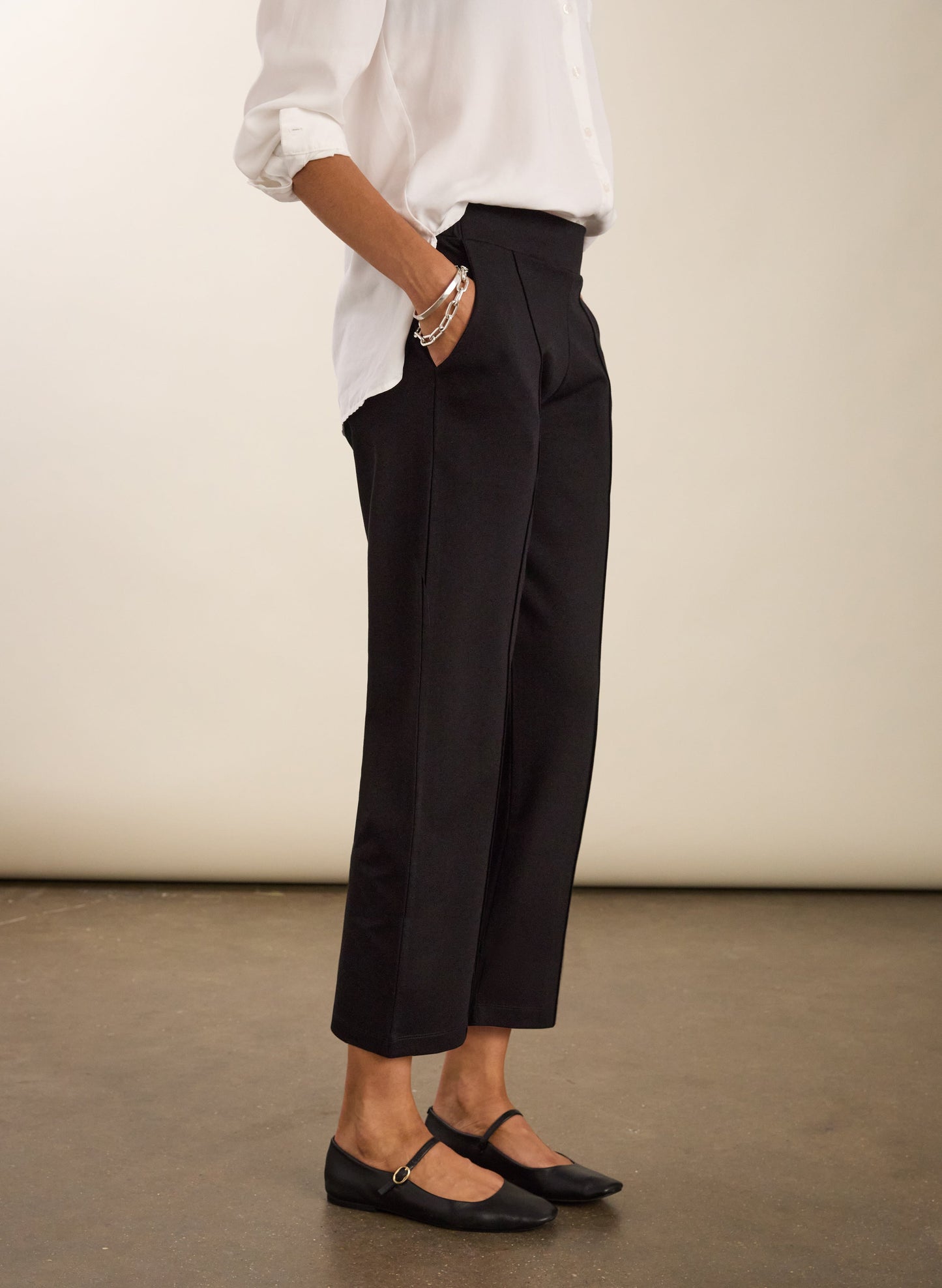 Ebru Ponte Straight Leg Crop Trousers