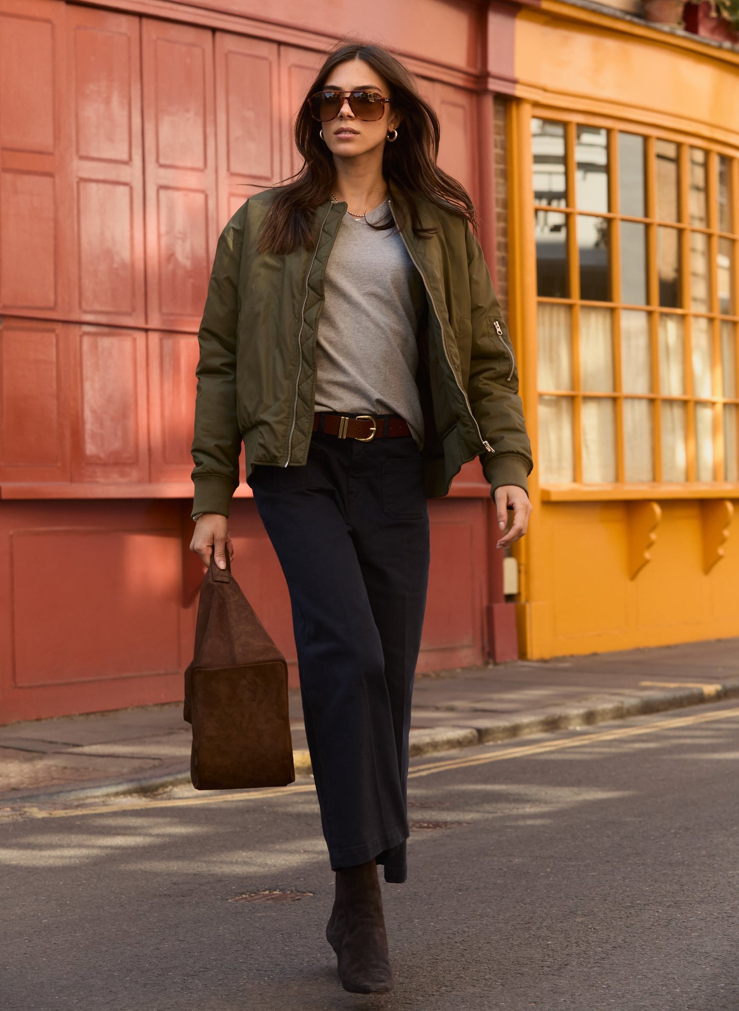 Kiana Organic Cotton V-Neck Slim Tee