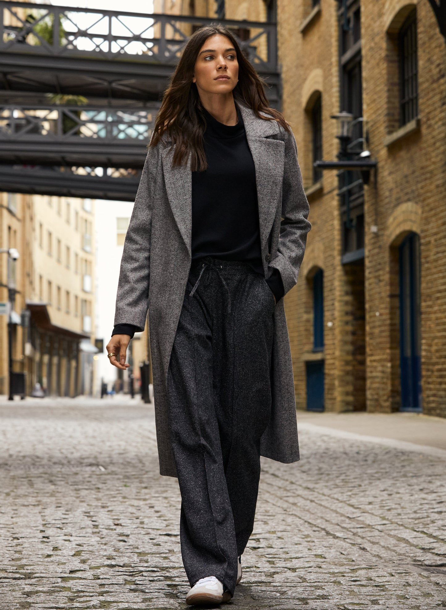 Fera Wool Blend Wide Leg Trousers